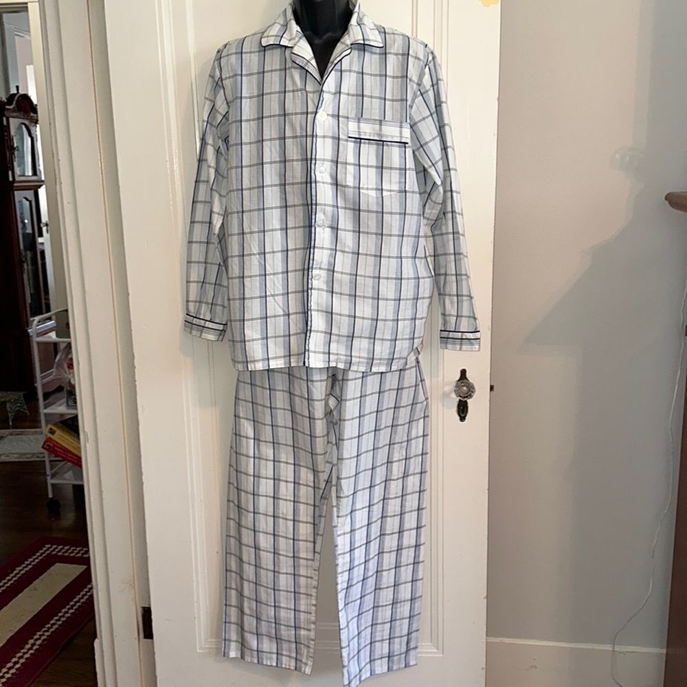 Vintage JCPenney white, blue & black cotton/polyester long sleeve‎ men’s pajamas